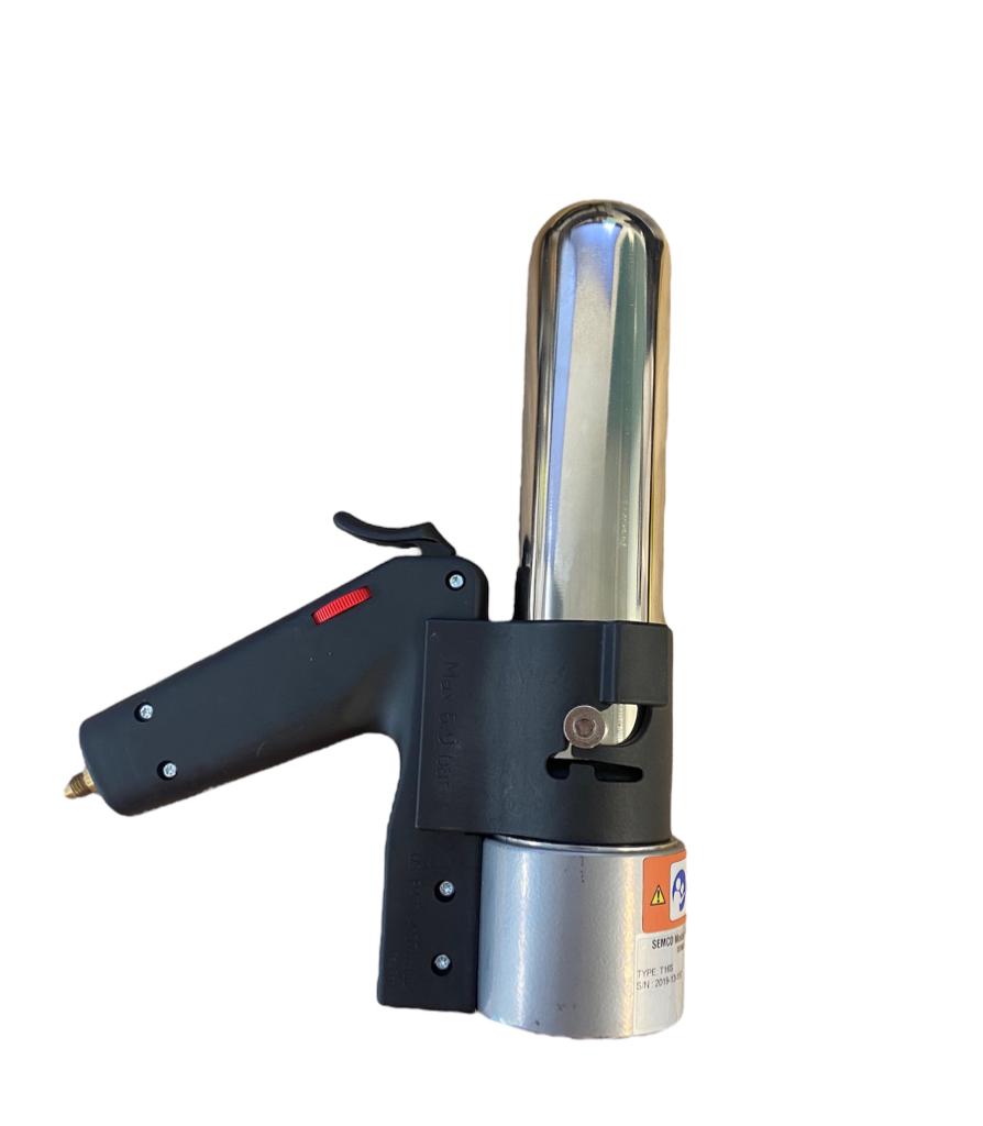 Semco™ 350065 6.0oz Retainer Sealant Gun with Handle Black Color